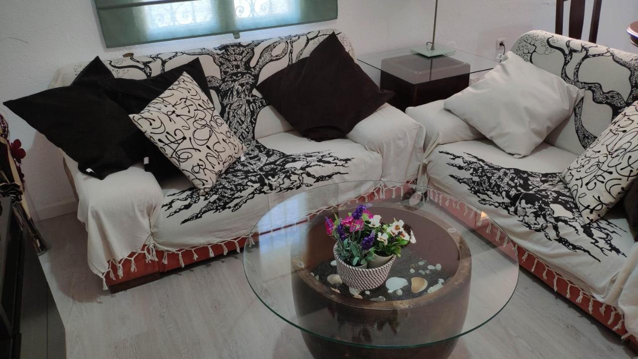 Fabulosa Casa Del Arbol Málaga Eksteriør billede